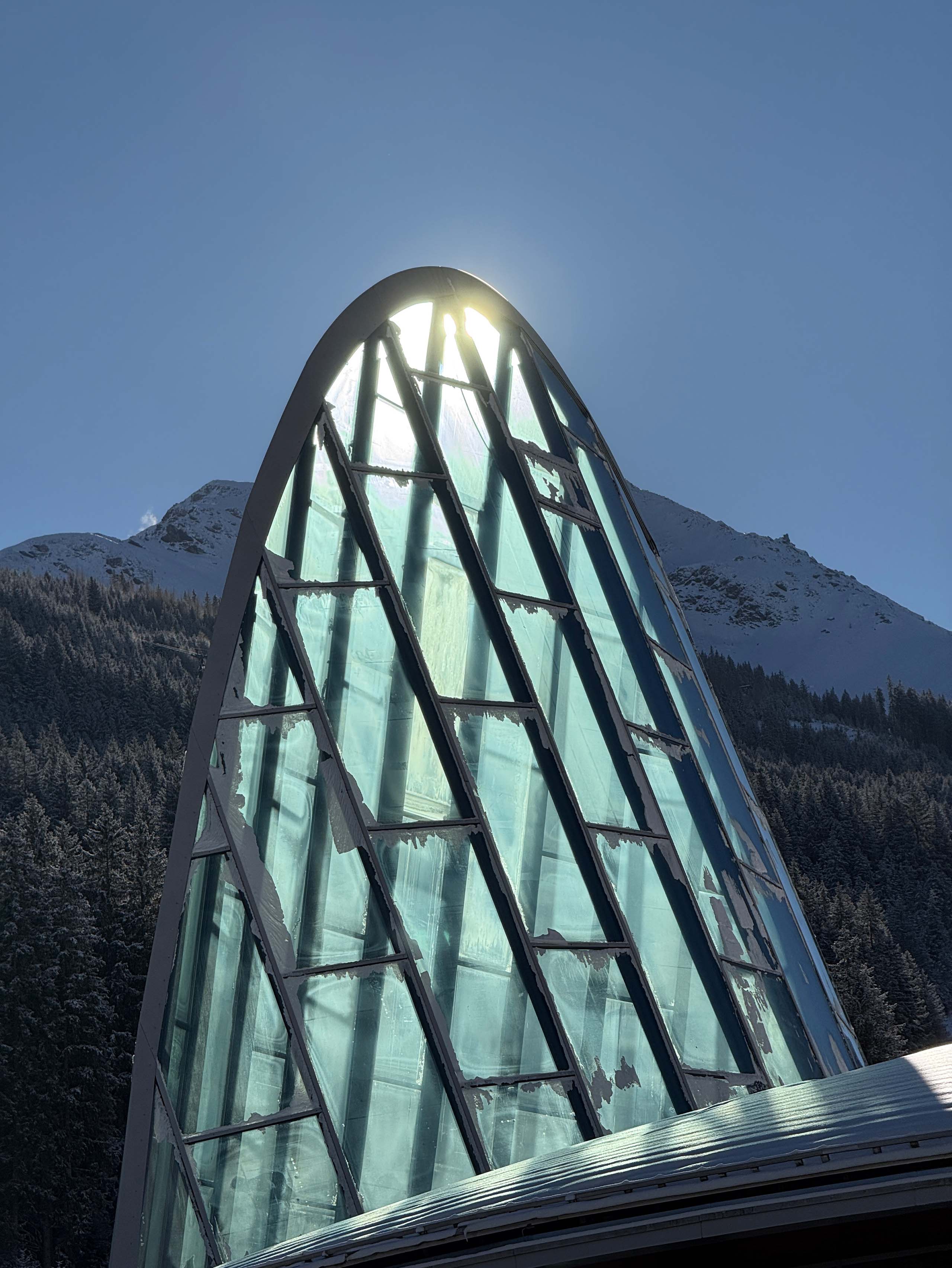 Angertal 1180 Glaskuppel mit Bergpanorama